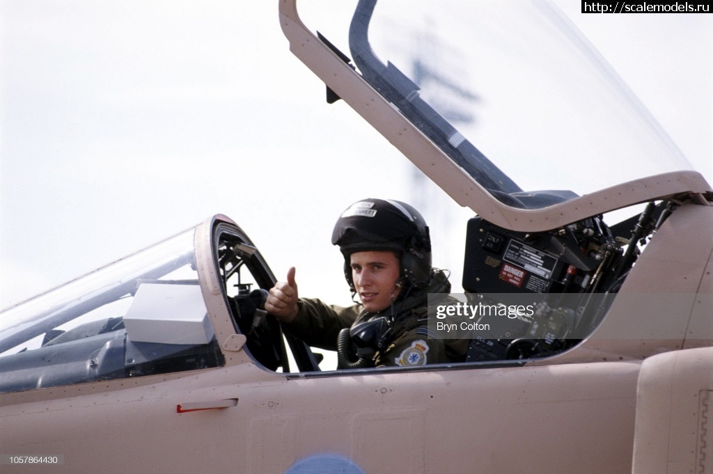 1670964049_gettyimages-1057864430-2048x2048.jpg : #1765086/  SEPECAT Jaguar 1:72  