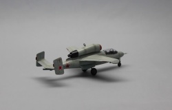 HobbyBoss 1/72 He-162A -    .