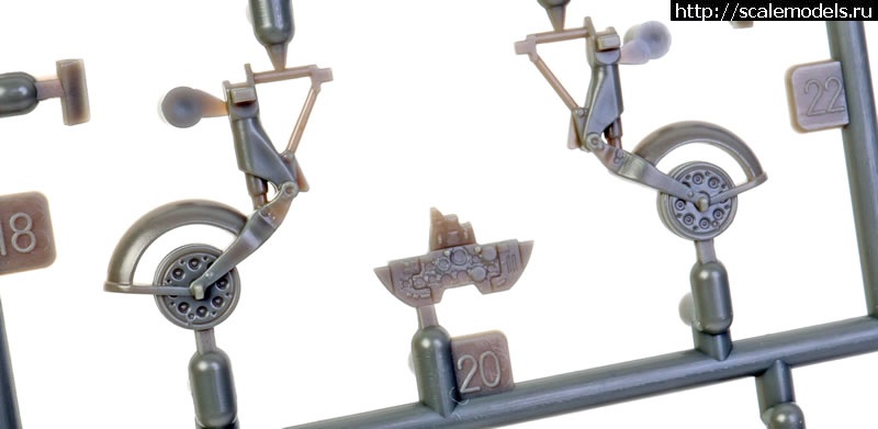 1673072115_airfixa04064reviewbg_7.jpg : #1768149/   Airfix  
