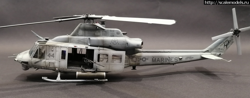 1673205340_IMG_20230108_235648.jpg : !!!/ UH-1Y Venom 1/48 Kitty Hawk   