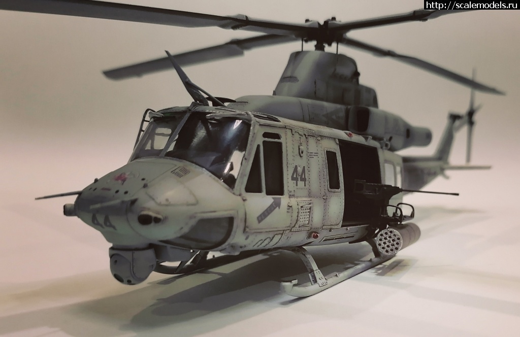 1673205358_IMG_20230109_001016.jpg : !!!/ UH-1Y Venom 1/48 Kitty Hawk   