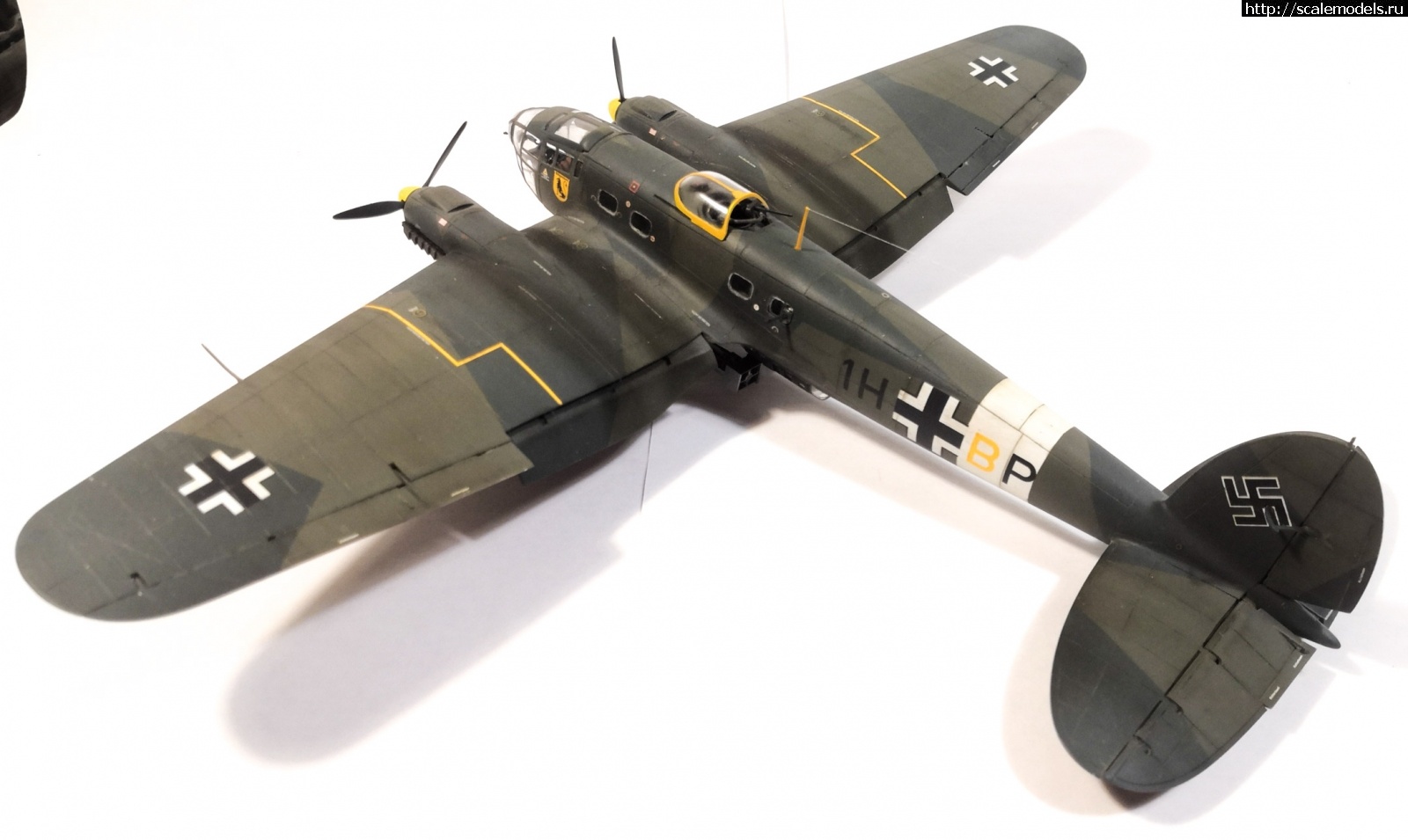 1674750286_PSX_20230126_211420.jpg : #1771084/ Heinkel  He-111 h-6 Airfix 1/72 -   