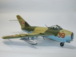 1/48 МиГ-17 - конверсия из МиГ-17Ф Моделист