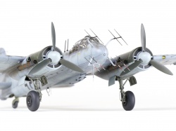 Hasegawa 1/72 Junkers Ju88G-6 FuG220 Lichtenstein Sn-2d