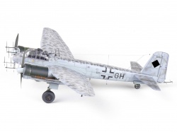 Hasegawa 1/72 Junkers Ju88G-6 FuG220 Lichtenstein Sn-2d