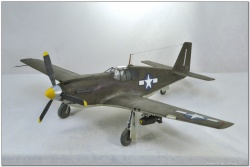 Hobbycraft 1/32 North American A-36 Apache/Invader