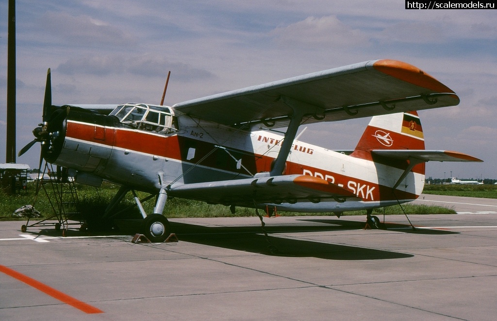 1677099517_DDR-SKK-Antonov-An-2T-Interflug---5866610119_bff1bc3638_k.jpg : #1775420/ Plasticart - Nostalgie  