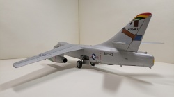 Italeri 1/72 Douglas B-66B Destroyer -  