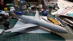  1/144 McDonnell Douglas MD-11 -  