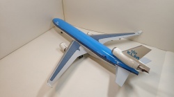  1/144 McDonnell Douglas MD-11 -  