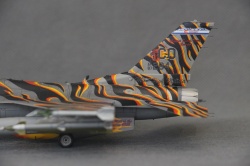 Revell 1/72 F-16C Block 30H, Tiger Meet 2003, / 87-0284