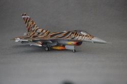 Revell 1/72 F-16C Block 30H, Tiger Meet 2003, / 87-0284