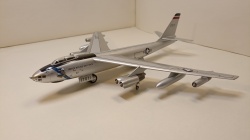 Academy 1/144 B-47 Stratojet.  