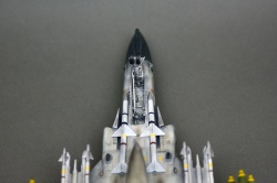 Academy 1/48 F-4B Phantom II  VF-14 Tophatters