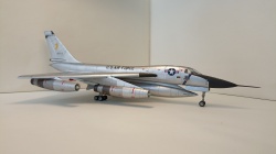 Italeri 1/72 Convair B-58A Hustler -  