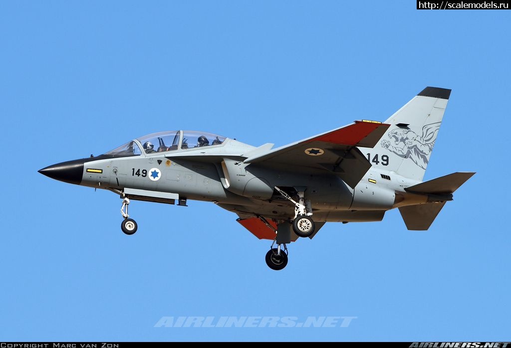 1679111470_199977b.jpg : M-346 Israel IAF Kinetic 1/48  