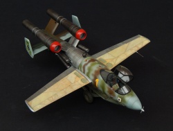 Das Werke 1/32 Junkers Ef-126 -  