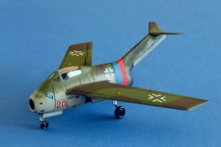  1/72 FMA IAe-33  PULQUI II