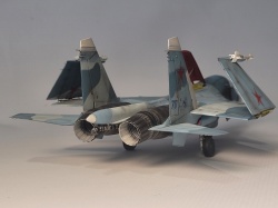 Trumpeter 1/72 -33