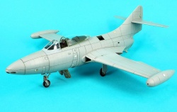 Trumpeter 1/48 F9F Panther