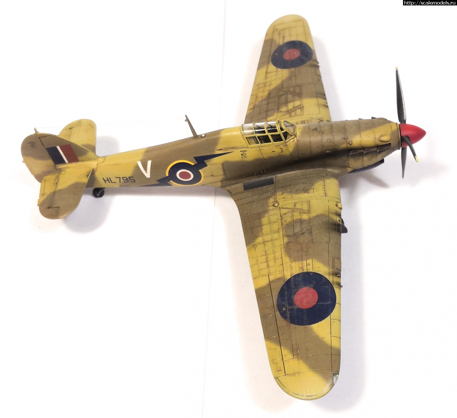 1684692255_PSX_20230521_224612.jpg : #1787391/ Hurricane MkIIb. Arma hobby 1/72   