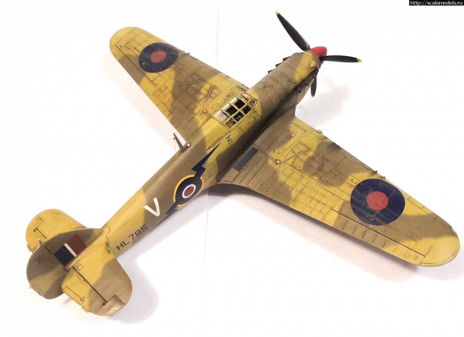 1684692306_PSX_20230521_224521.jpg : #1787391/ Hurricane MkIIb. Arma hobby 1/72   