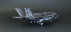 Academy 1/72 F-35 A Lightning II