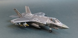 Academy 1/72 F-35 A Lightning II