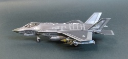Academy 1/72 F-35 A Lightning II
