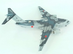 Aoshima 1/144 Kawasaki C-2