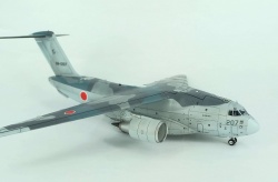 Aoshima 1/144 Kawasaki C-2