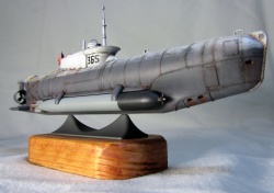 ICM 1/72 Сверхмалая подводная лодка XXVIIB