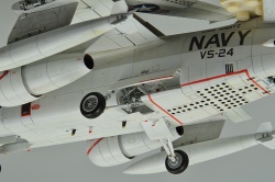 Revell/Hasegawa 1/72 S-3A Viking