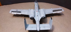 Italeri 1/72 Fairchild Republic A-10 Thunderbolt II