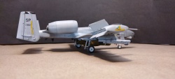 Italeri 1/72 Fairchild Republic A-10 Thunderbolt II