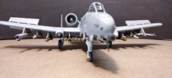 Italeri 1/72 Fairchild Republic A-10 Thunderbolt II