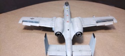 Italeri 1/72 Fairchild Republic A-10 Thunderbolt II