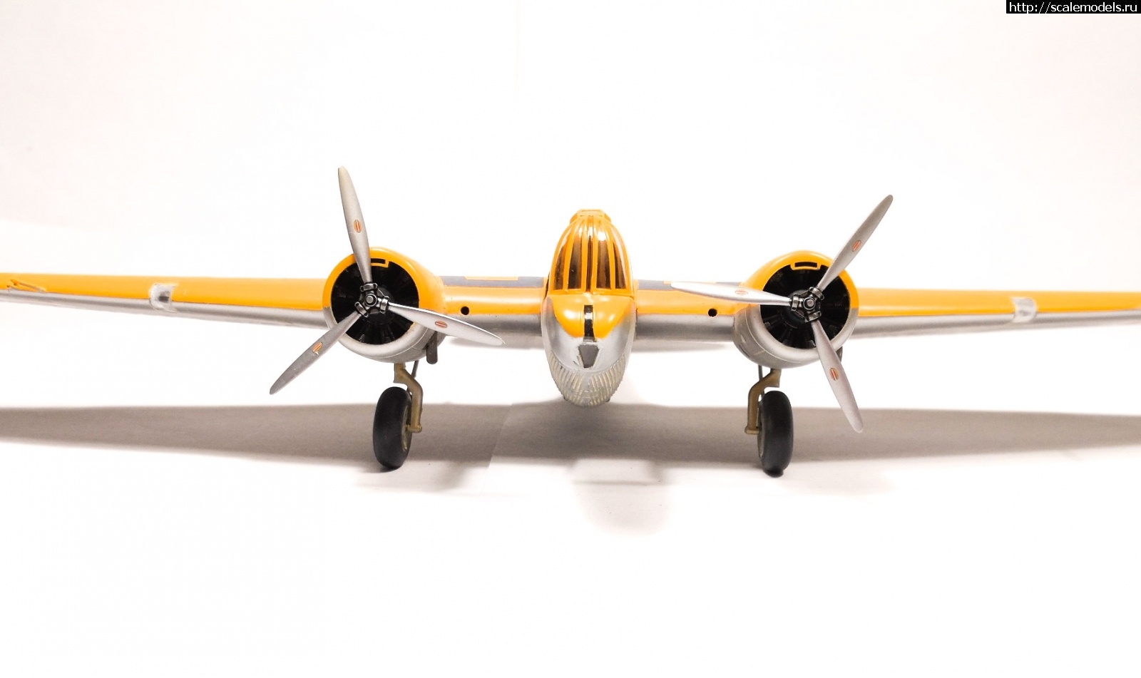 1685900607_PSX_20230604_223156.jpg : #1788900/ Martin 139 Special hobby 1/72   