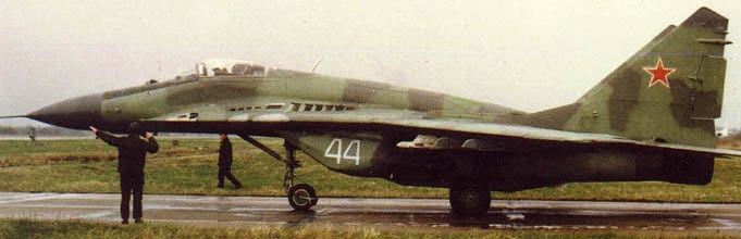 1686680529_mig29-9-13-44-773iap.jpg : #1790268/ -29 (9-13) 1/72 "  "    