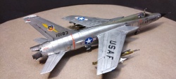 Trumpeter 1/72 F-105D Thunderchief
