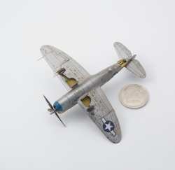 Platz 1/144 P-47D Thunderbolt Razorbacks