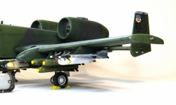 HobbyBoss 1/48 A-10 Thunderbolt II