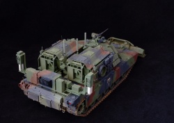 RFM 1/35 M1 Assault Breacher Vehicle