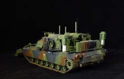 RFM 1/35 M1 Assault Breacher Vehicle