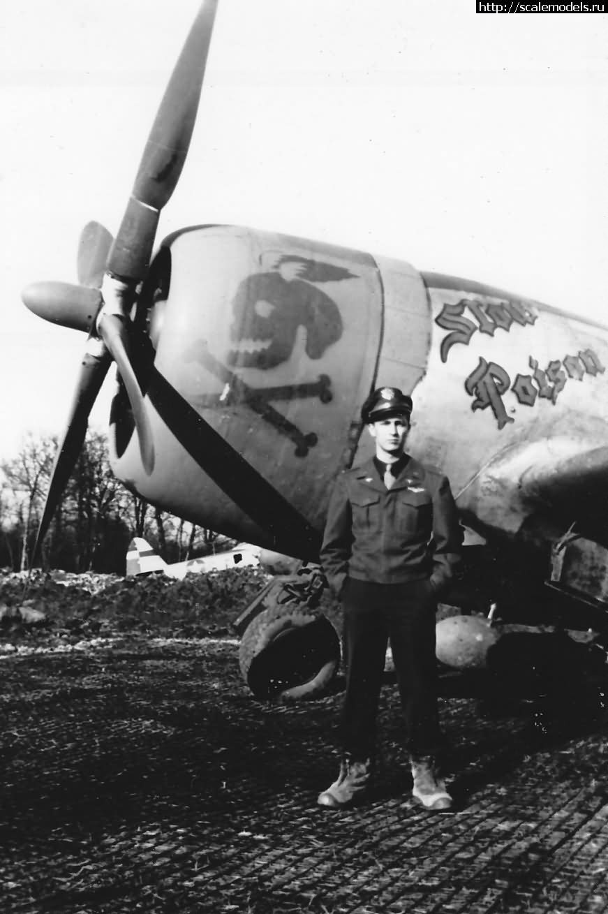 1696242851_P-47d_Lt_Harry_Moore_354th_fighter_group.jpg : #1802102/ P-47D Thunderbolt -     