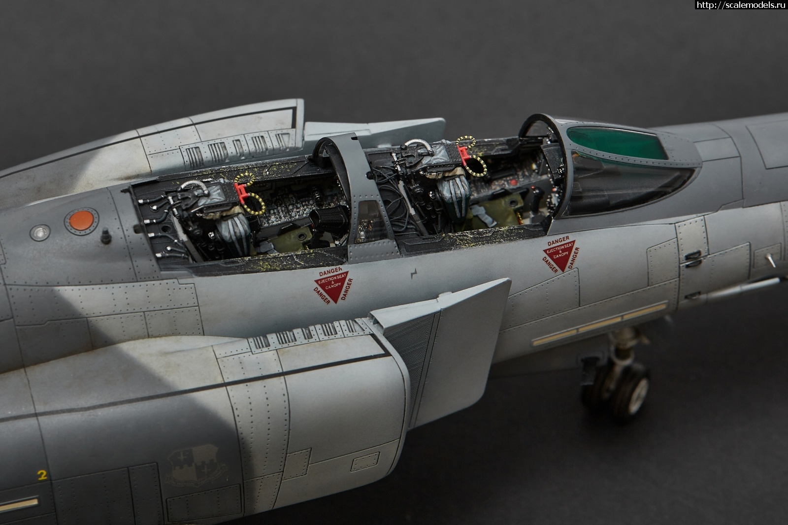 1696660518_XQ3A0049.jpg : #1802605/ F-4G Phantom II 1/48 MENG -   