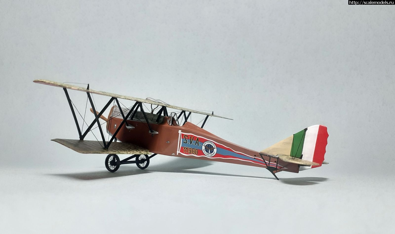 1697741545_4.jpg : #1803942/ Ansaldo S.V.A. 5 (Fly 1:72) !  