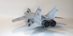 HobbyBoss 1/48 -31 , RF-95201