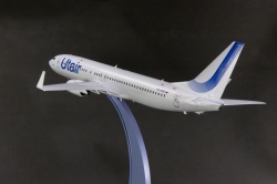  1/144 Boeing 737-800