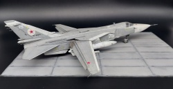 Trumpeter 1/72 -242 / 75  2015 .